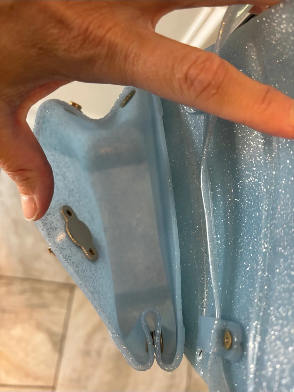 4 Kids Bag for 1 price
